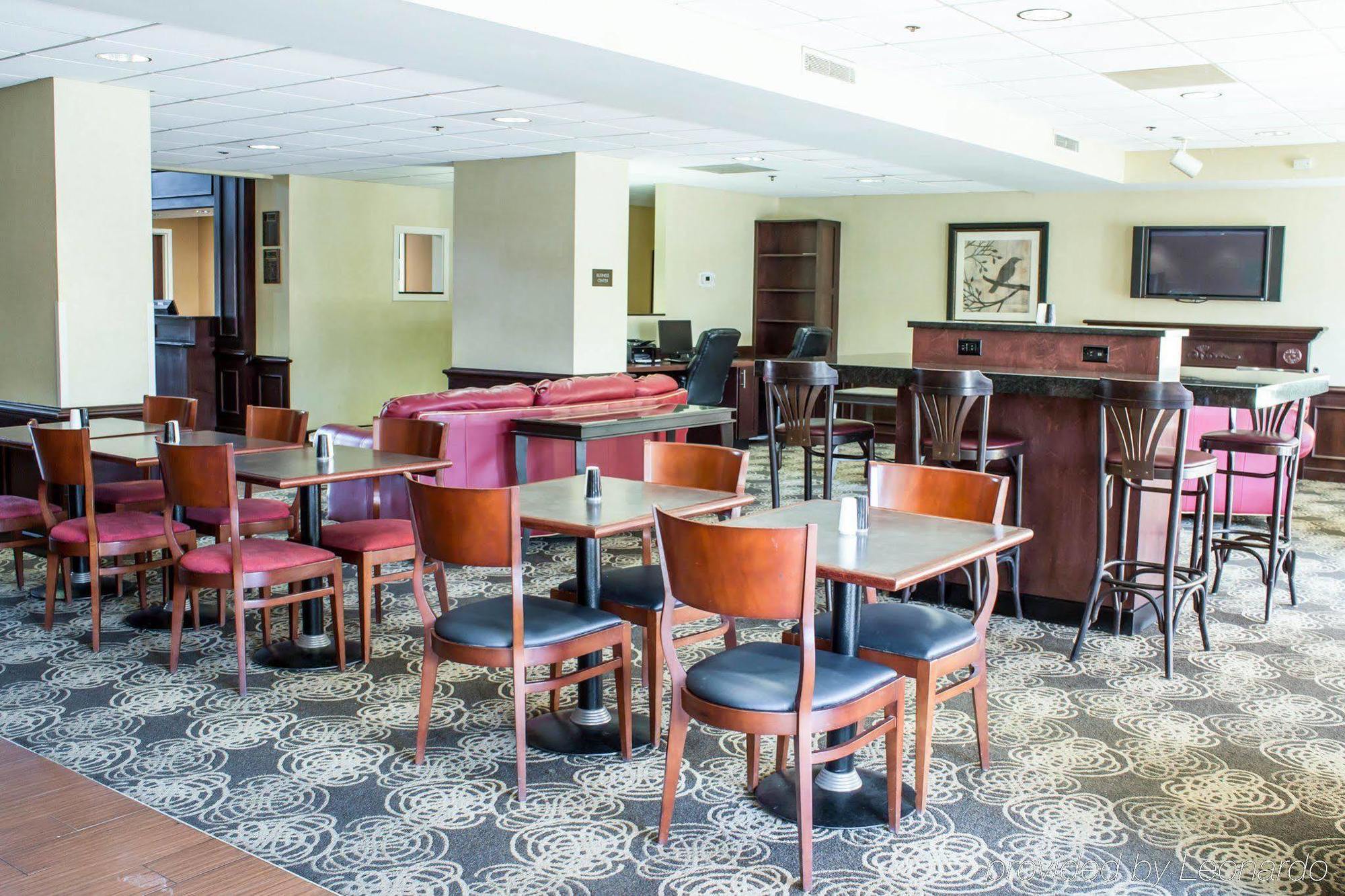 Four Points By Sheraton Greensboro Airport Exterior foto