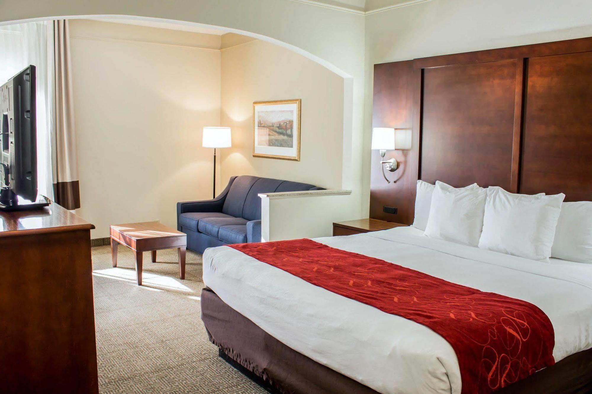 Four Points By Sheraton Greensboro Airport Exterior foto